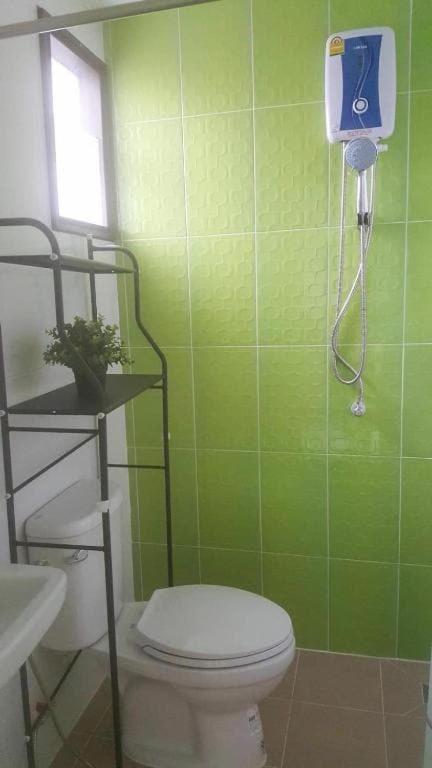 Oyo 75416 Rama3 Sunrise Hostel Bangkok Bagian luar foto