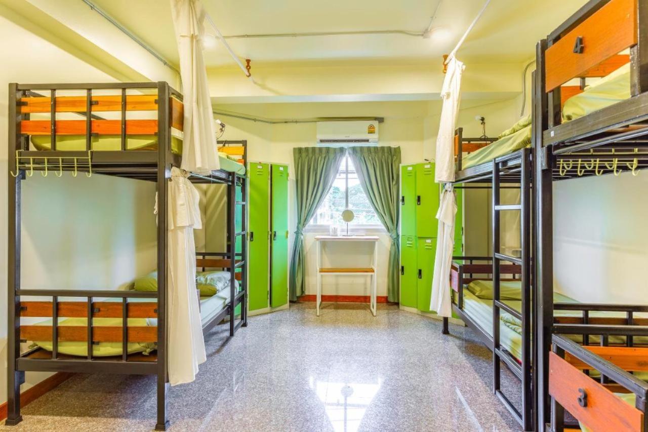 Oyo 75416 Rama3 Sunrise Hostel Bangkok Bagian luar foto