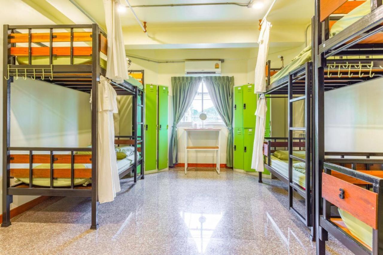 Oyo 75416 Rama3 Sunrise Hostel Bangkok Bagian luar foto